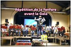 Répétition de la fanfare avant le Gala